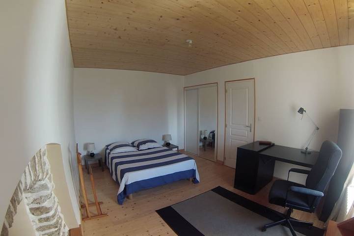 Location de vacances pour 4 personnes, avec Jardin à Plonéour-Lanvern - 2