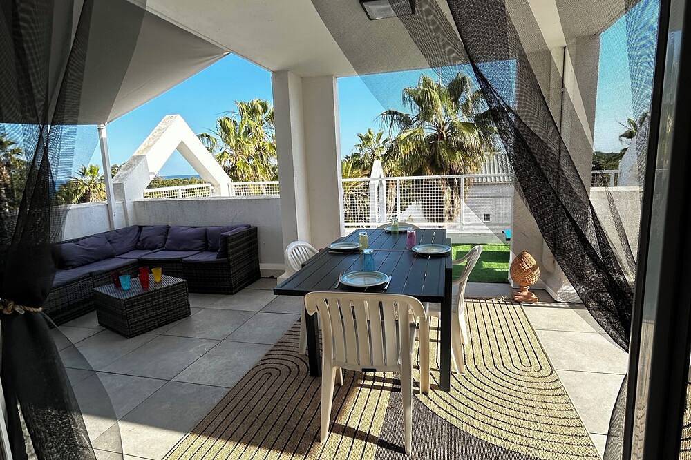 Appartement entier, T3 Duplex - rénové en 2024 - Front de mer avec grande terrasse, vue sur la mer in Canale-di-Verde, Arrondissement de Corte