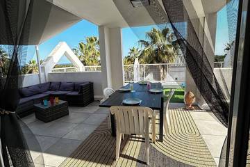 Gîte pour 6 personnes, avec terrasse et jardin à Canale-di-Verde