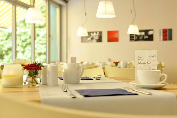 Hotel für 4 Personen, mit Terrasse in Herrenhäuser Gärten - 3