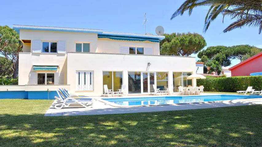 Villa pour 13 personnes, avec jardin et piscine à Vilamoura - 3