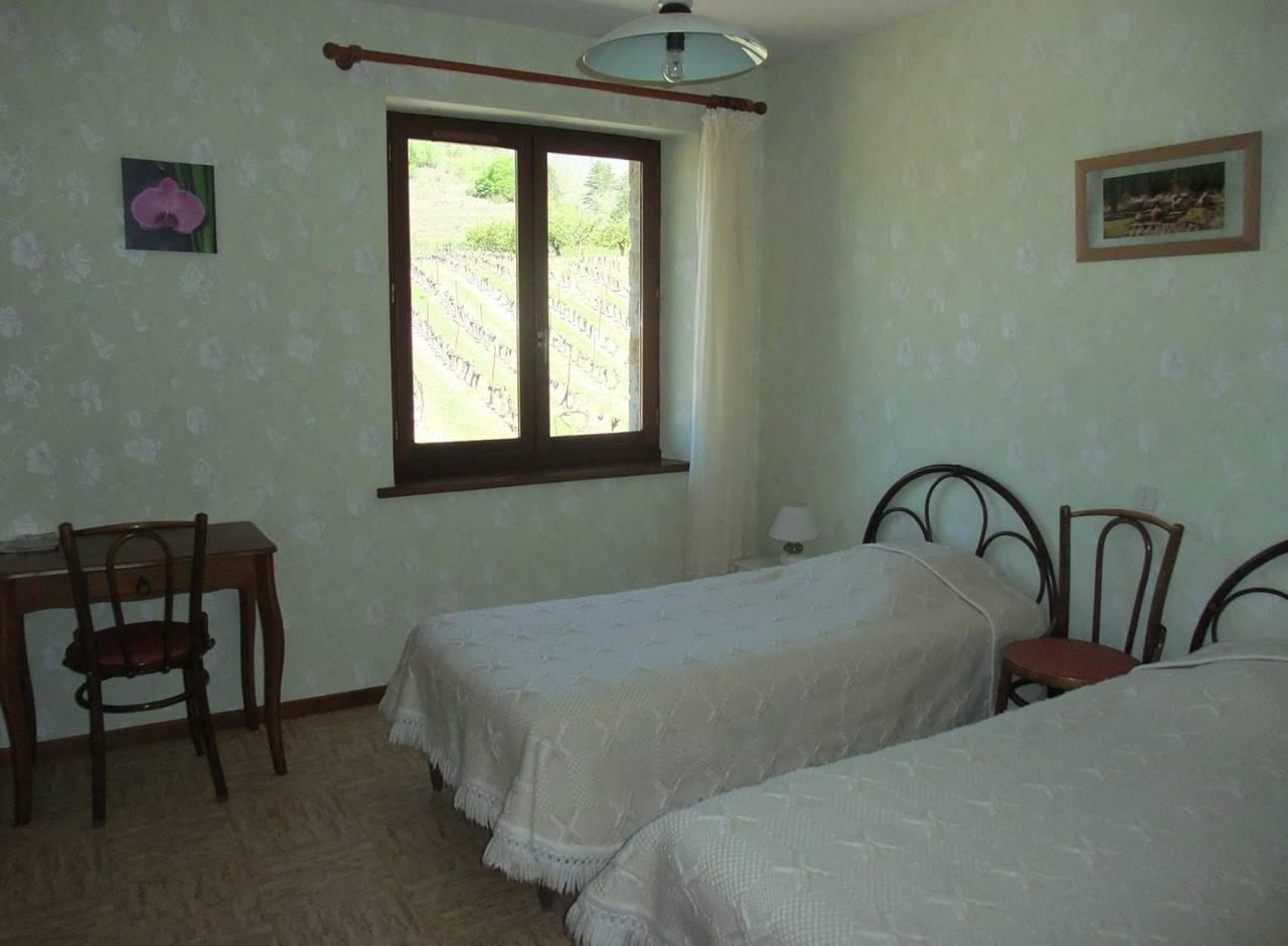 Domaine de la Cardabelle - Chambre Amande in Rivière-sur-Tarn, Parc naturel régional des Grands Causses