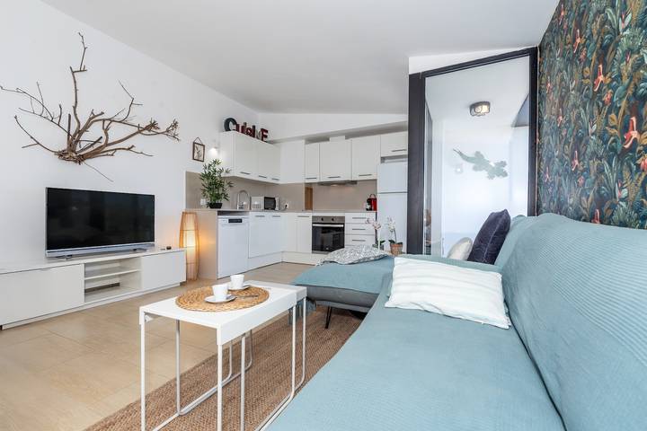 Ganze Wohnung, Ferienwohnung 'Sa Perdiu 14' nahe am Strand mit Gemeinschaftspool, Klimaanlage, privater Terrasse und Wlan in Son Carrió (Menorca), Ciutadella