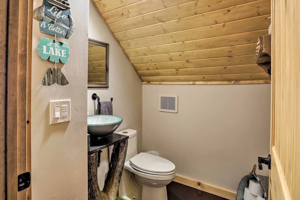 Modernes Truckee Family House - Spaziergang zum Donner Lake! in Truckee, Donner Lake