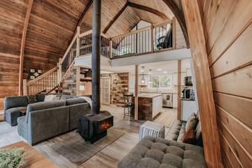 Lake House for 6 Guests in Glacier, Cascade Range, Picture 4