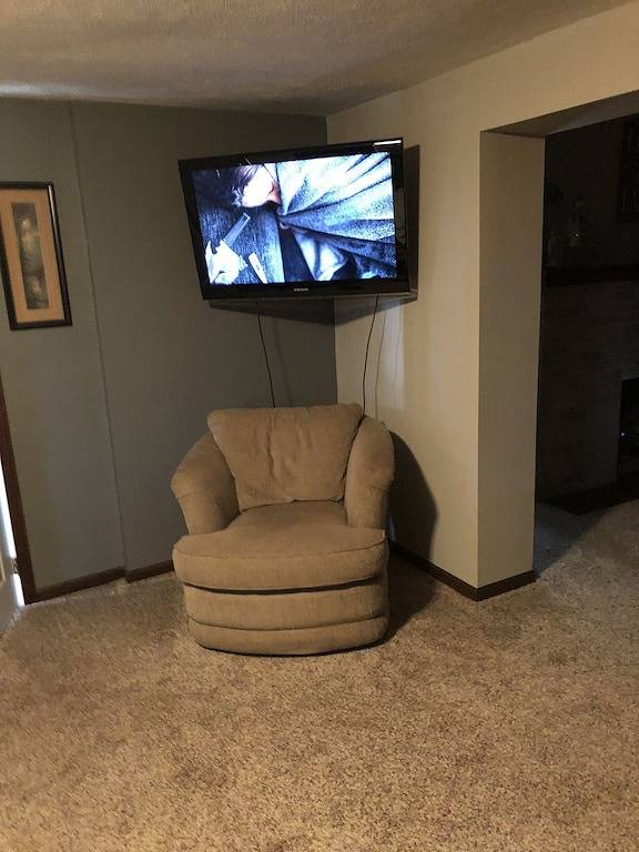 Cozy Lakeside Retreat in Lake View, Sac County