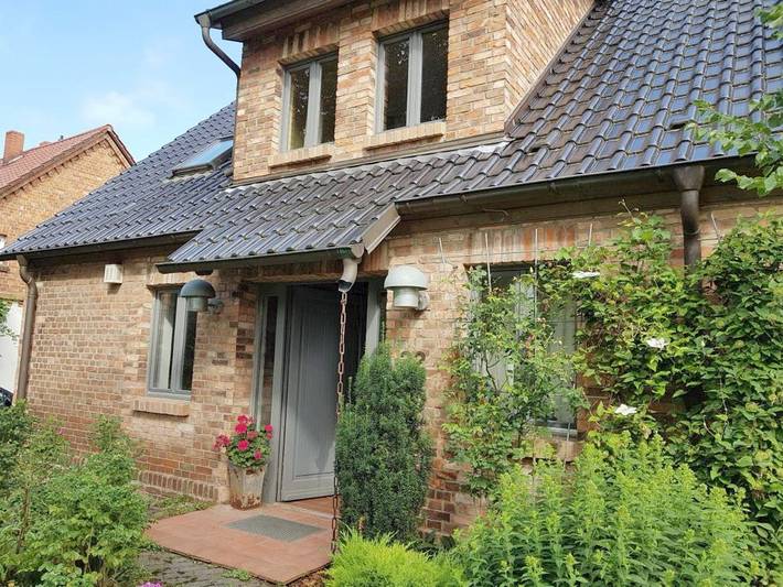 Ferienwohnung für 4 Personen, mit Terrasse und Garten sowie Pool und Sauna in Angermünde
