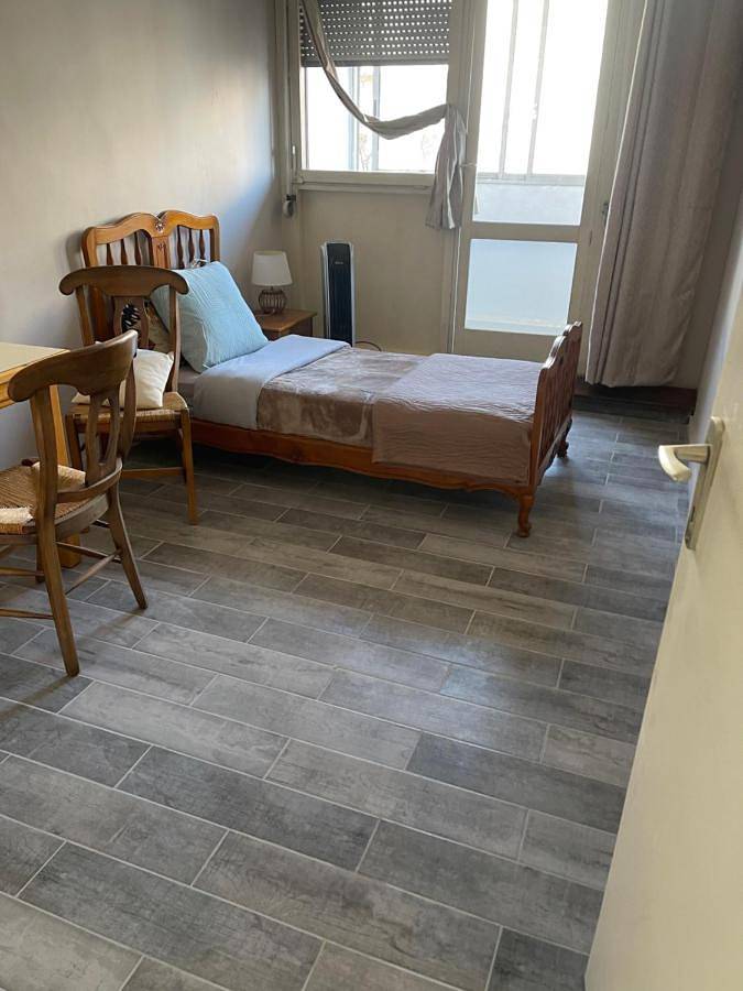 Gîte pour 5 personnes, avec vue et balcon à Rillieux-la-Pape - 2