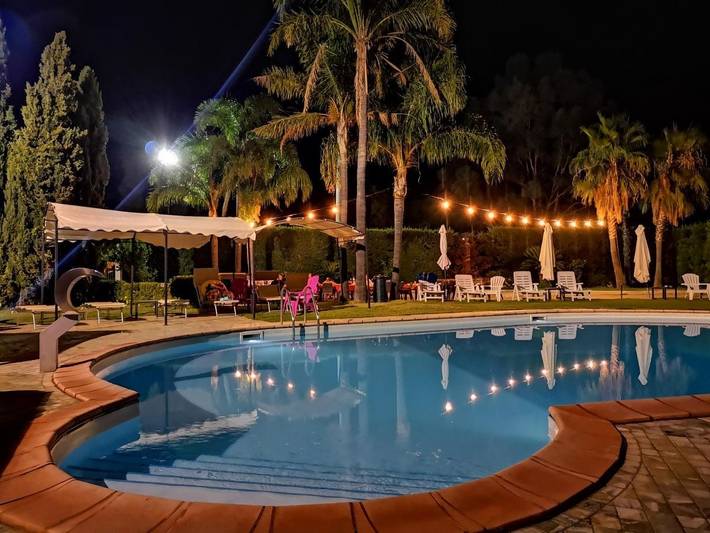 Appartamento per 2 persone, con panorama e giardino nonché piscina in Corigliano Calabro