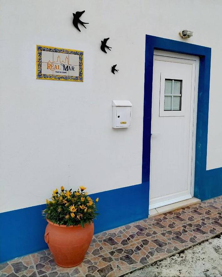 Location de vacances pour 3 personnes, avec vue et jardin à Mafra