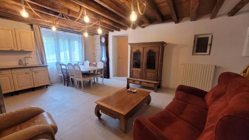 Location de vacances pour 8 personnes, avec vue et jardin à Guérard (Seine-et-Marne)