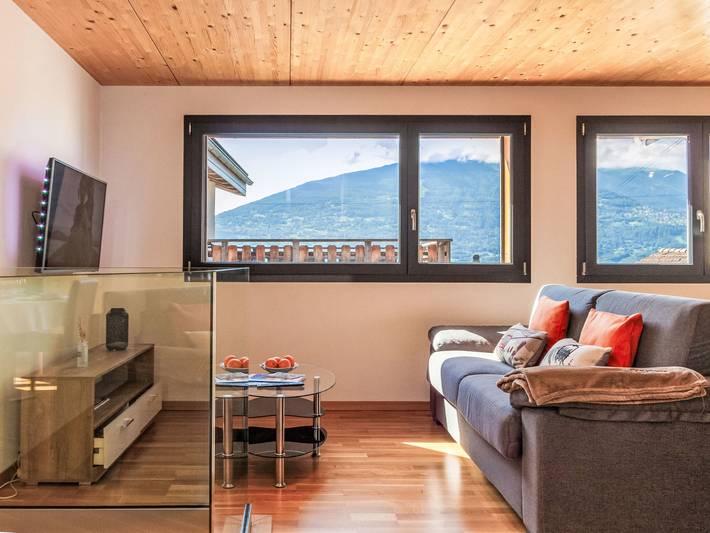 Ferienhaus für 4 Personen, mit Terrasse und Garten im Wallis - 2