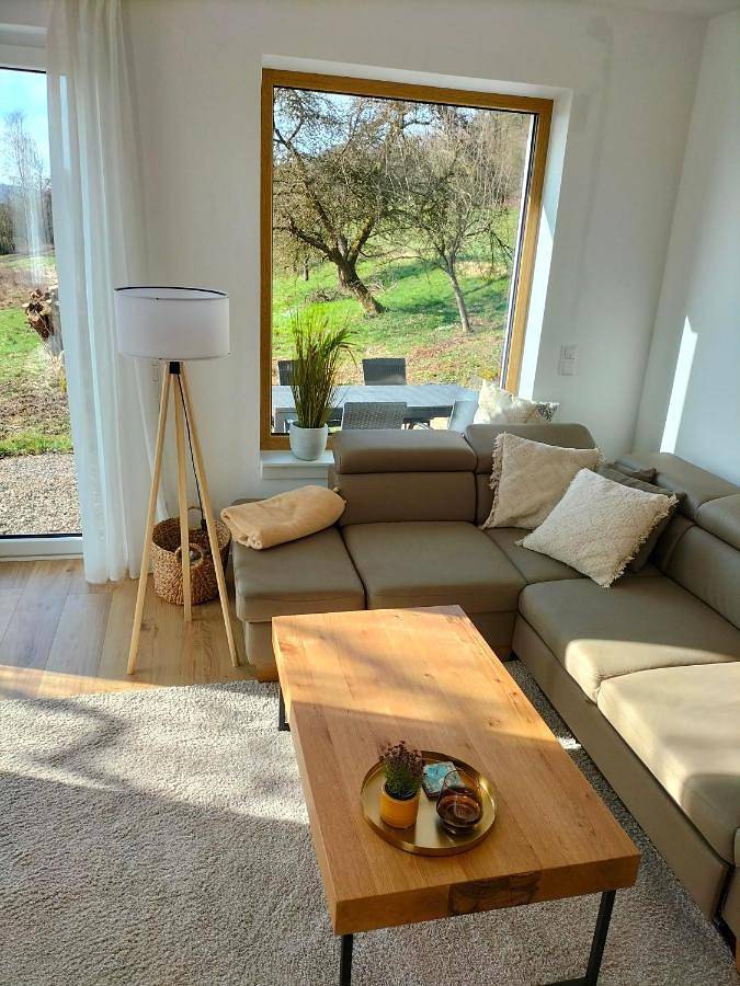 Ferienwohnung für 5 Personen, mit Terrasse und Ausblick in Ebensfeld - 2