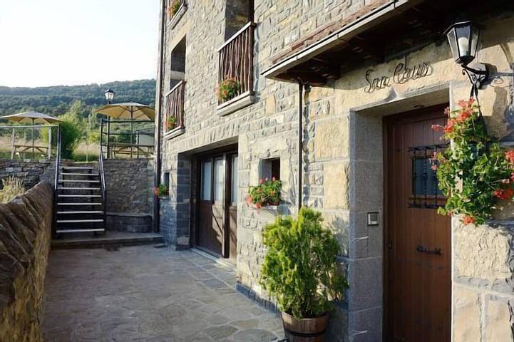 Cottage for 4 people, with balcony and garden, with pets - 1