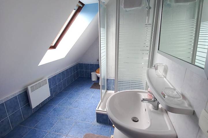 Vacation home 300m from Grève Blanche beach in Plouguerneau, Brest region