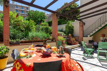 Chambre D’hôte pour 3 Personnes dans Marseille, Côte méditerranéenne (France), Photo 2