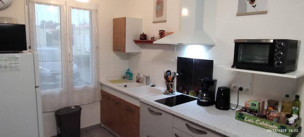 Location de vacances pour 3 personnes, avec jardin et terrasse dans Yves - 4