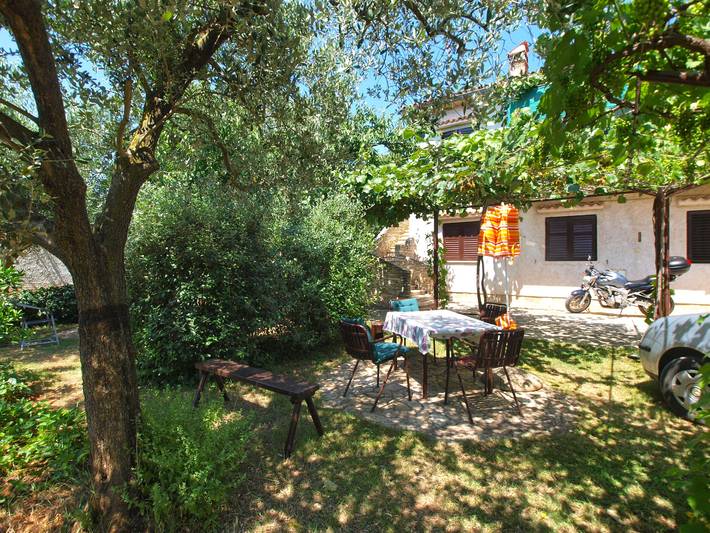 Apartamento entero, Apartamento de vacaciones para 3 personas con terraza in Medulin City, Medulin
