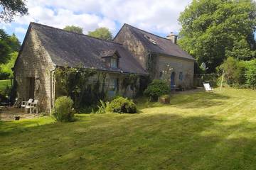Gîte pour 6 personnes, avec terrasse et jardin, animaux acceptés à Persquen