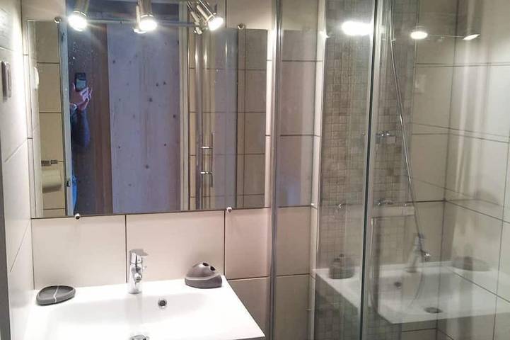 Appartamento intero, L'affascinante monolocale MalinKiGa con angolo di montagna, completamente rinnovato in Morzine, Les Portes du Soleil