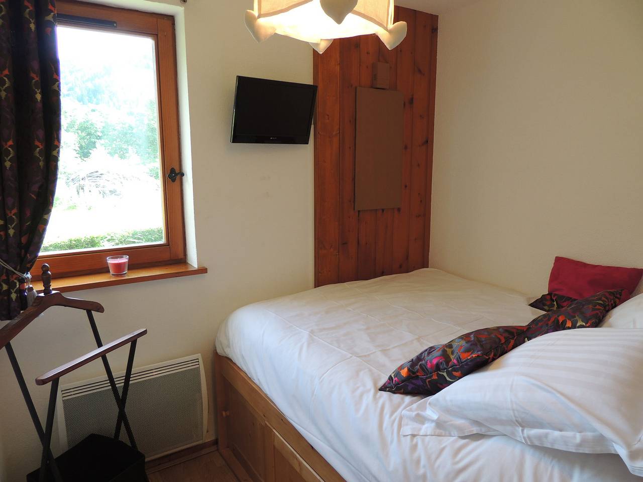 Ganze Wohnung, Gemütliche 3-Zimmer Ferienwohnung, 2*, nahe Zentrum, 50m von den Pisten, Süd-Ost Lage in Les Gets, Les Portes du Soleil