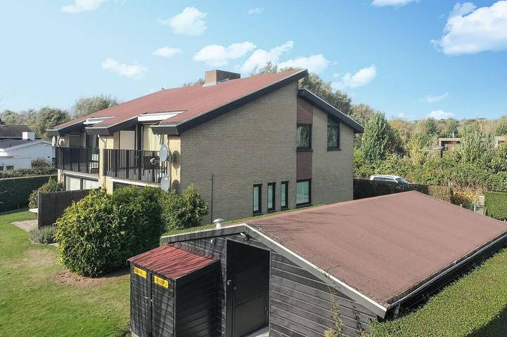 Ferienwohnung für 4 Personen, mit Pool und Balkon in Cadzand