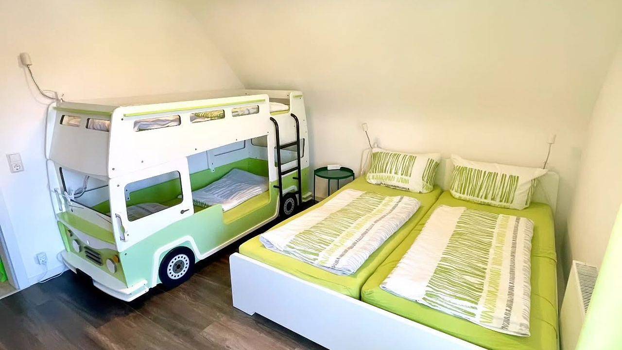 Ganze Wohnung, Appartement für 6 Personen (75 m²) in Friedrichshafen in Friedrichshafen, Region Bodensee-Oberschwaben