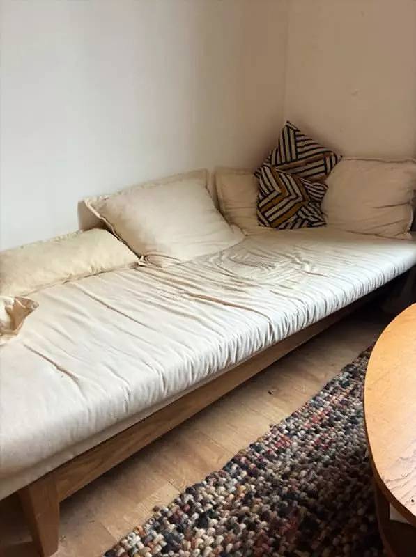 Entire apartment, Apartments for 4 Persons in Pantin, Seine-Saint-Denis