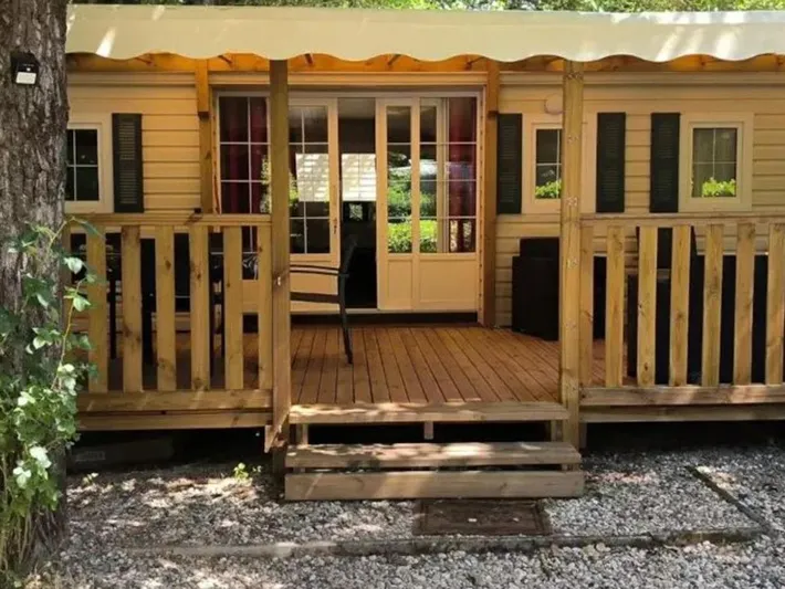 Camping pour 8 personnes, avec piscine et terrasse, animaux acceptés - 1