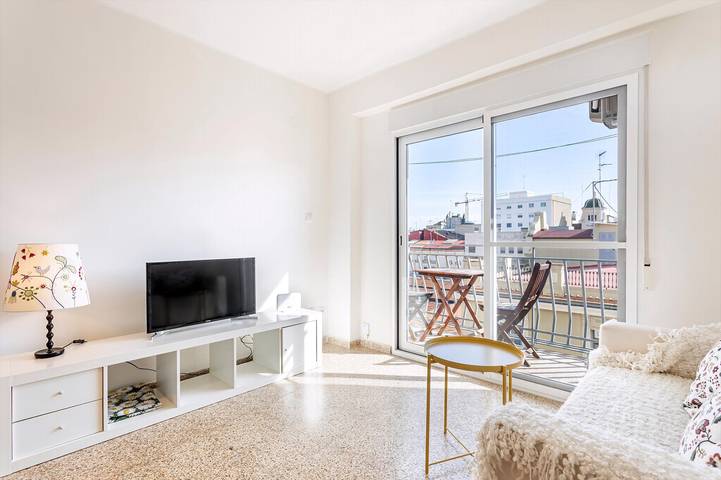Ferienwohnung für 3 Personen, mit Terrasse in Valencia
