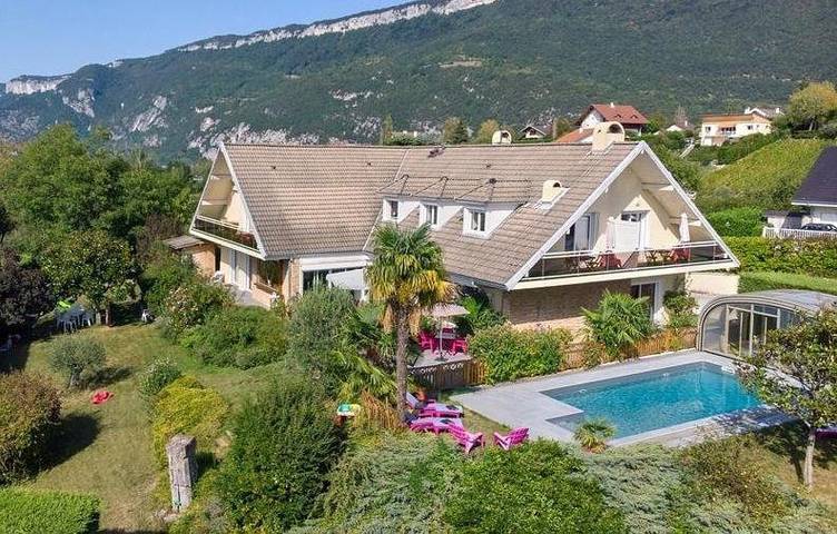 Gîte pour 2 personnes, avec terrasse et piscine à Brison-Saint-Innocent - 3