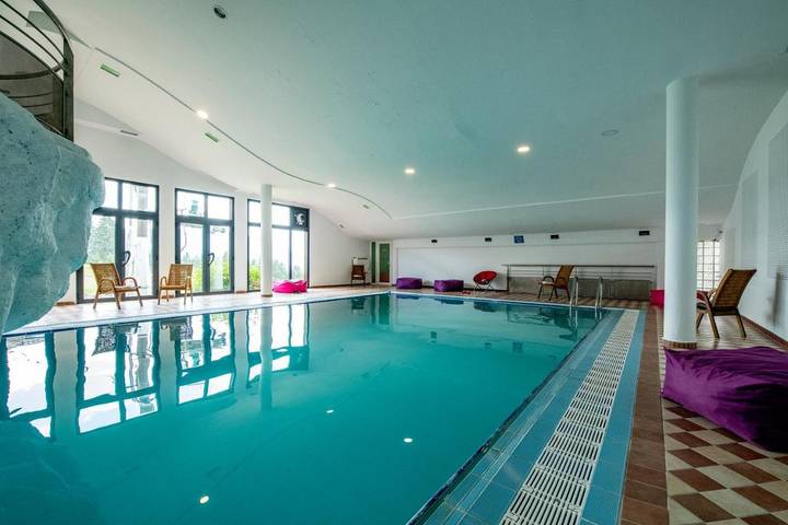 Hôtel pour 2 personnes, avec jardin ainsi que piscine et sauna