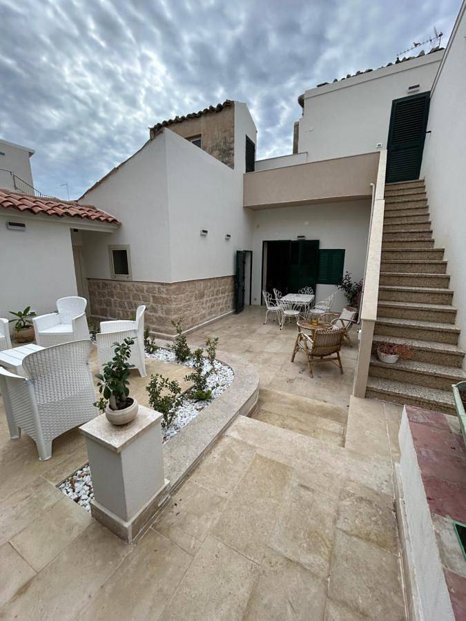 Location de vacances pour 6 personnes, avec jardin à Donnalucata - 3