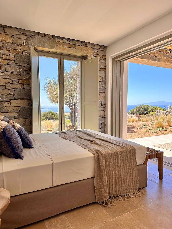 Maison d’hôte pour 2 personnes, avec vue et terrasse ainsi que piscine et jardin dans Paros - 2