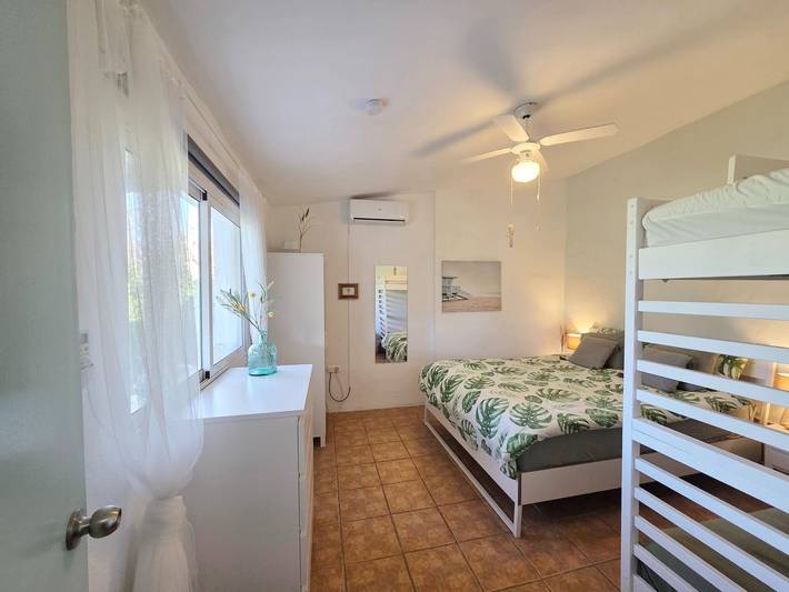 Casita mit geräumigem Privatgarten in Cártama, Cordillera Penibética