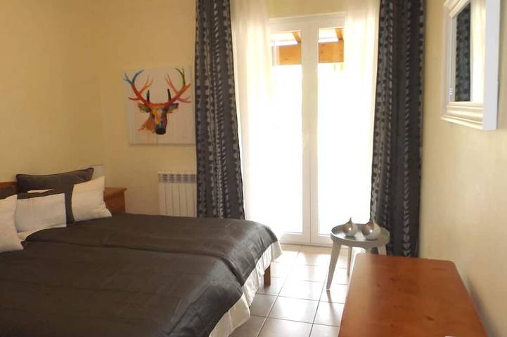 Finca für 4 Personen, mit Garten in Cala Mendia - 3