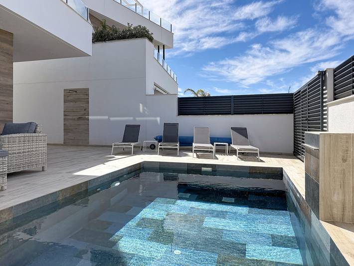 Ferienhaus für 8 Personen, mit Balkon und Terrasse in Guardamar del Segura - 2