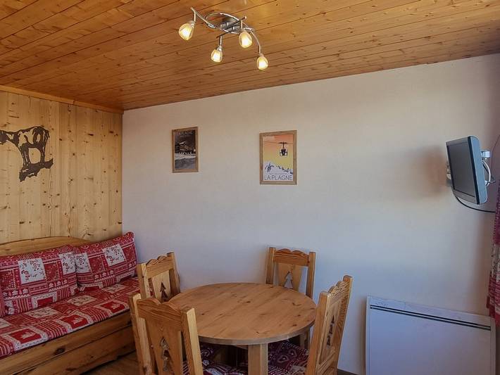 Gîte pour 4 personnes, avec balcon dans Aime 2000