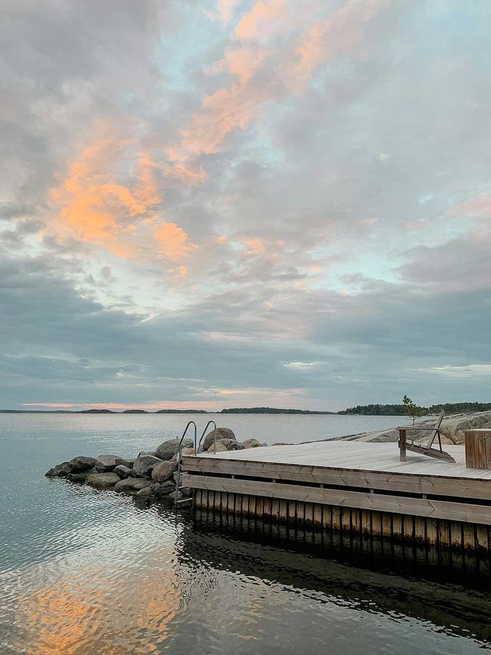 Skärgårdsidyll på Möja nära hav och blåbär in Stockholms skärgård