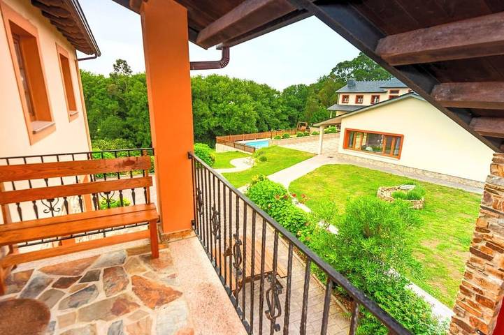 Appartement de vacances pour 4 personnes, avec piscine et jardin - 1