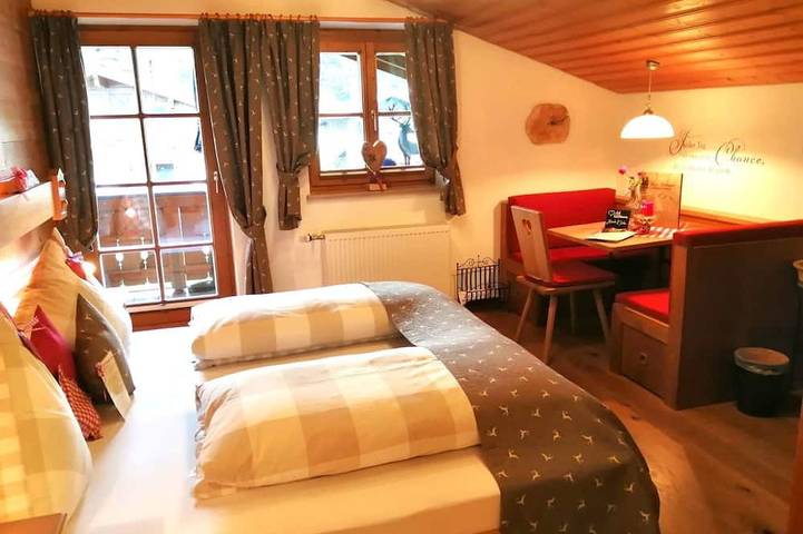 Bauernhof für 2 Personen, mit Garten und Sauna sowie Balkon in Reit im Winkl