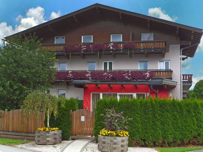 Ferienwohnung für 5 Personen, mit Ausblick und Garten sowie Sauna und Balkon - 1
