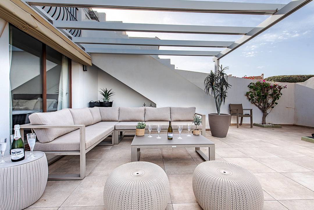 Villa für 10 Personen mit Terrasse in Senorio de Capistrano, El Capistrano