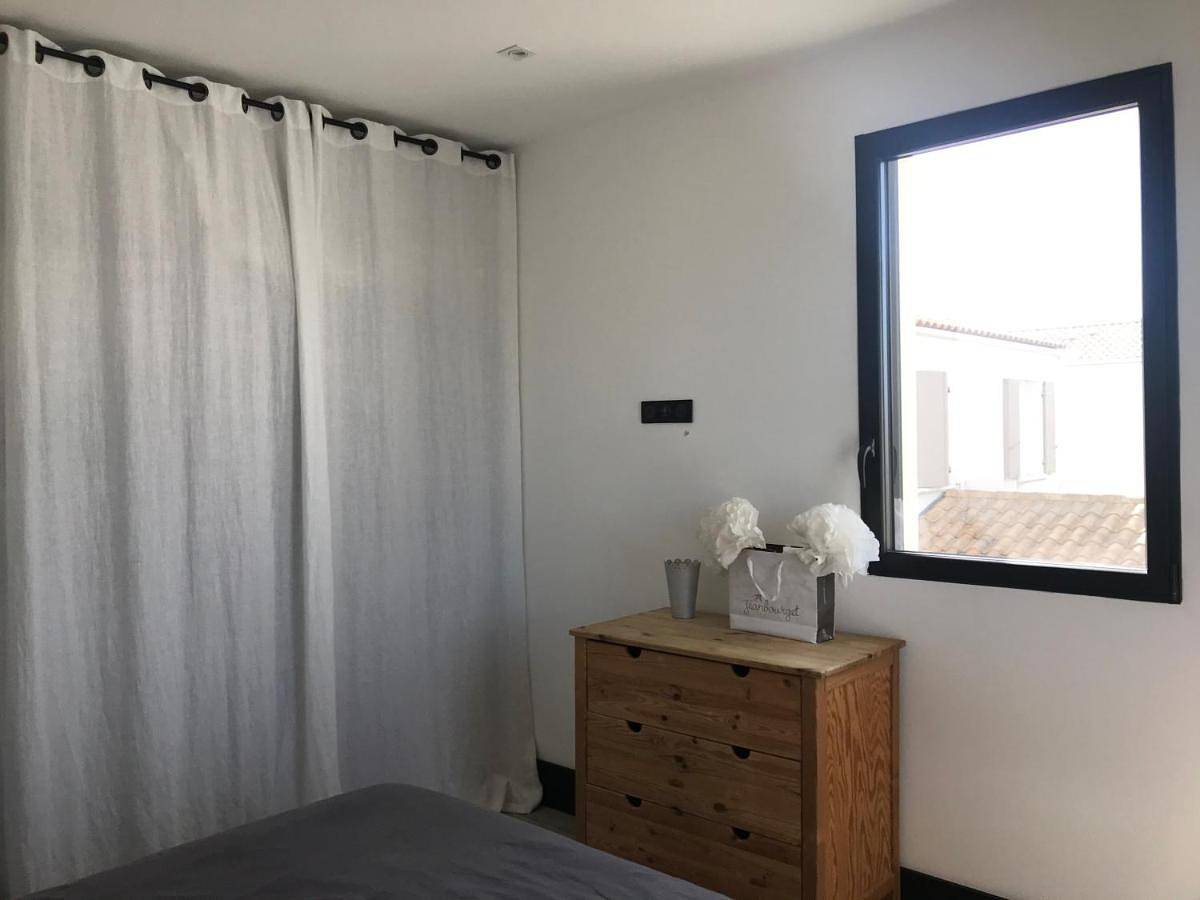 Three-Bedroom House in Puilboreau, Région de La Rochelle