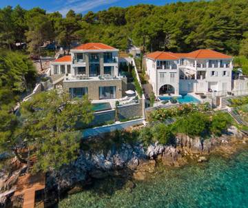 Villa for 8 People in Povlija, Selca and Sumartin, Brac, Photo 3