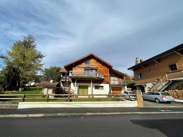Gîte pour 2 personnes, avec jacuzzi et jardin ainsi que terrasse et sauna à La Chapelle-en-Vercors