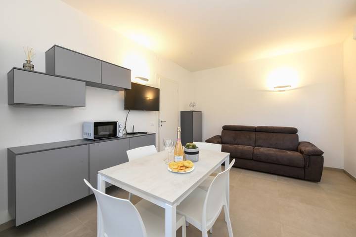 Appartamento intero, Mgh- Hello Lake Apartment in Santa Maria di Lugana, Sirmione