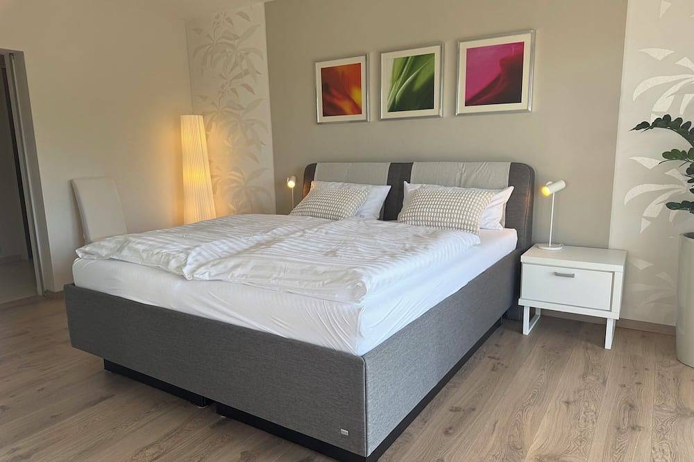 Ganze Wohnung, Moderne, gut ausgestattete 5*Ferienwohnung auf der Sonnenseite von Linz am Rhein in Linz am Rhein, Mittelrhein