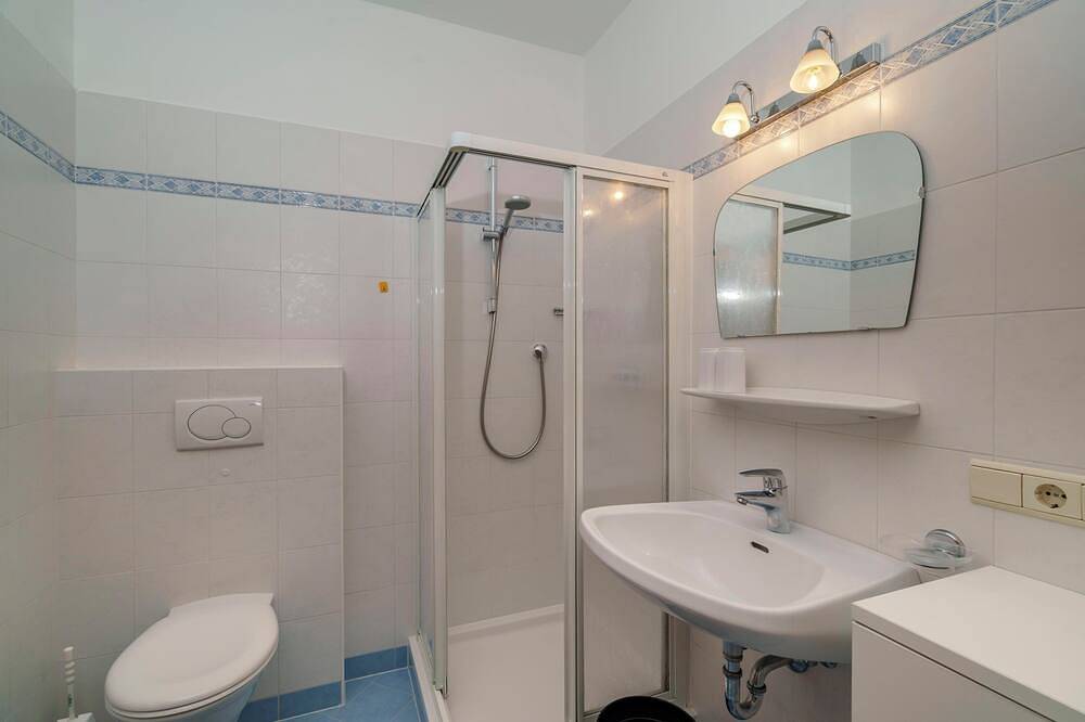 Ganze Wohnung, Panoramablick, Pool und Genuss zwischen Bozen und Meran in Andrian, Nonsberggruppe