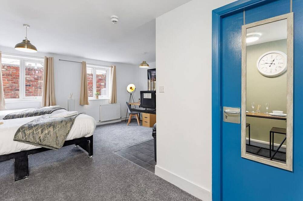 Entire apartment, Studio 3 • City Centre • Fast Wifi • Smart Tv in Middlesbrough, North East England